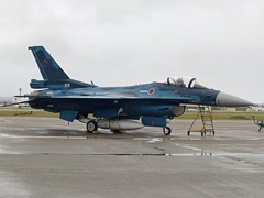 F-2 F-2