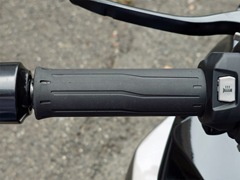 LeftGrip-New