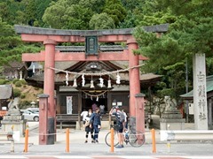 白鬚神社