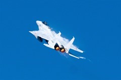 F-15-maneuvering-03
