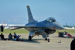 F-16-1