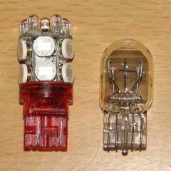 パワーLEDウェッジと純正球