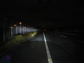 CRUIZE HID ハイビーム